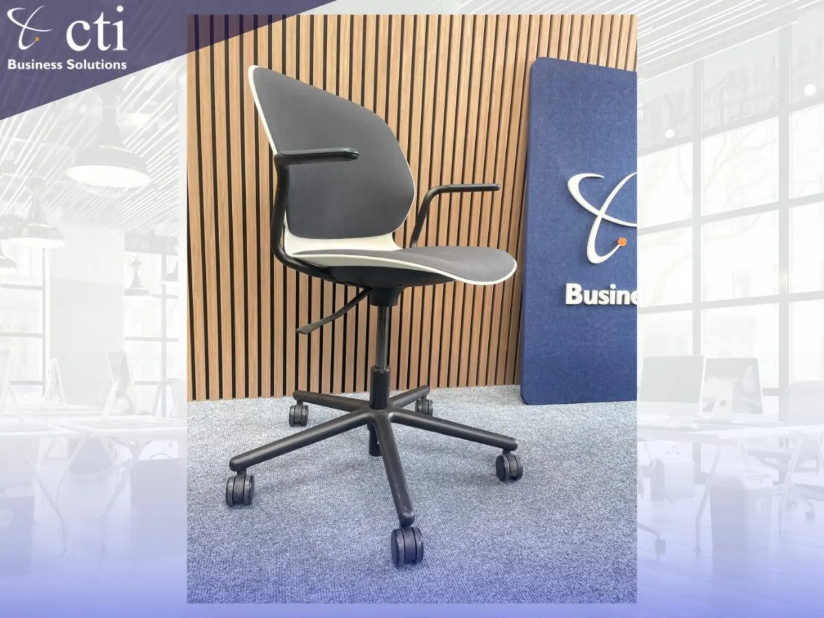 30 X "Haworth" Office Chairs ~ 80% Off!! - Image 2