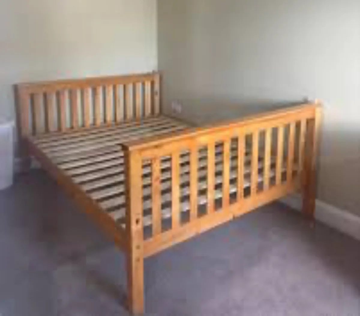King size bed