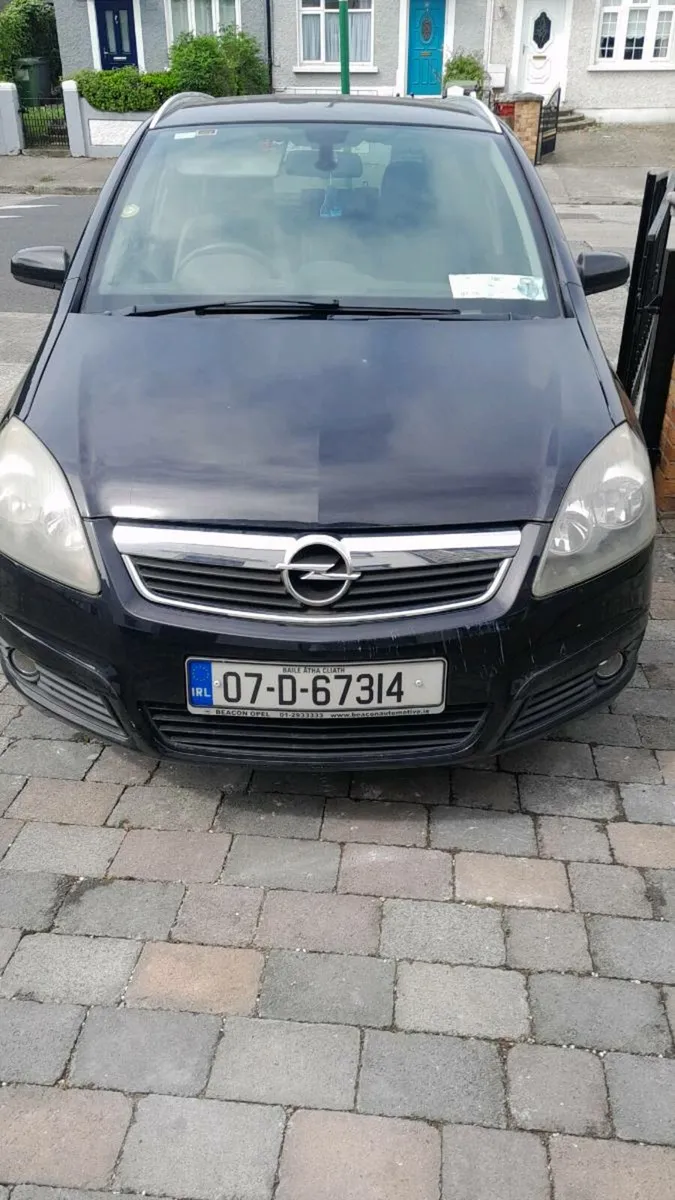 Car - Image 2
