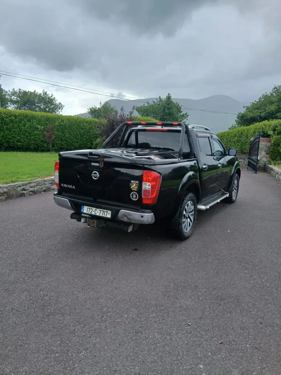 2017 Nissan Navara - Image 2