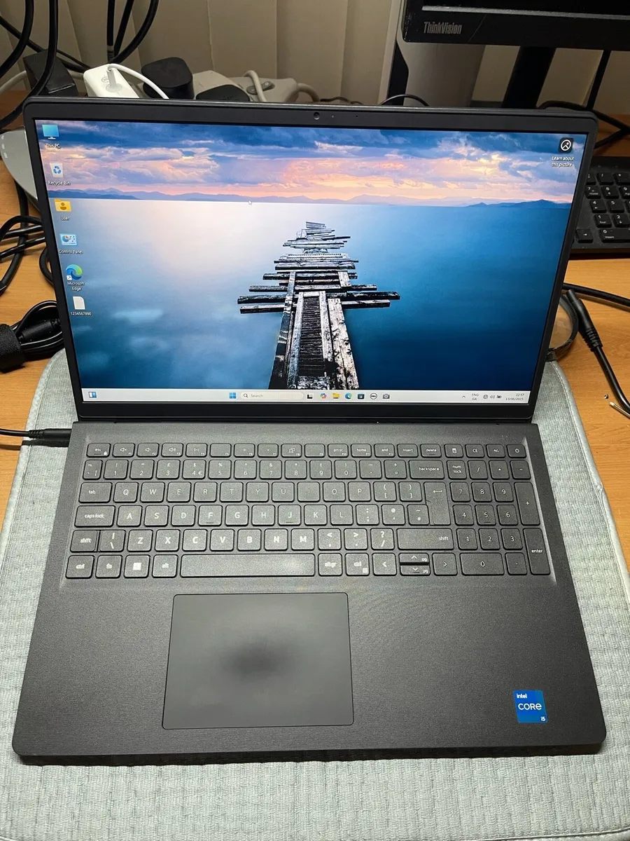 Dell laptop i5 32gb 256 plus 1 TB - Image 1