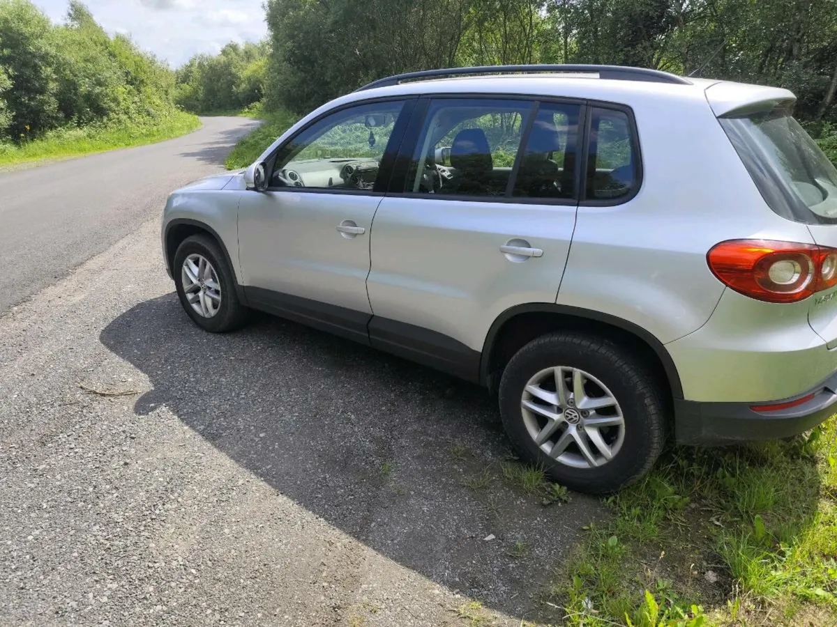 Volkswagen Tiguan - Image 2
