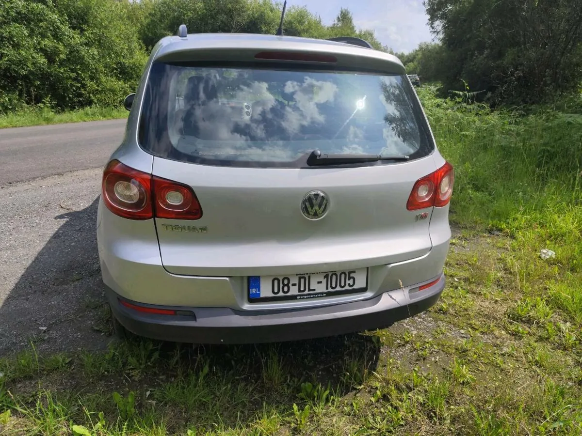 Volkswagen Tiguan - Image 4