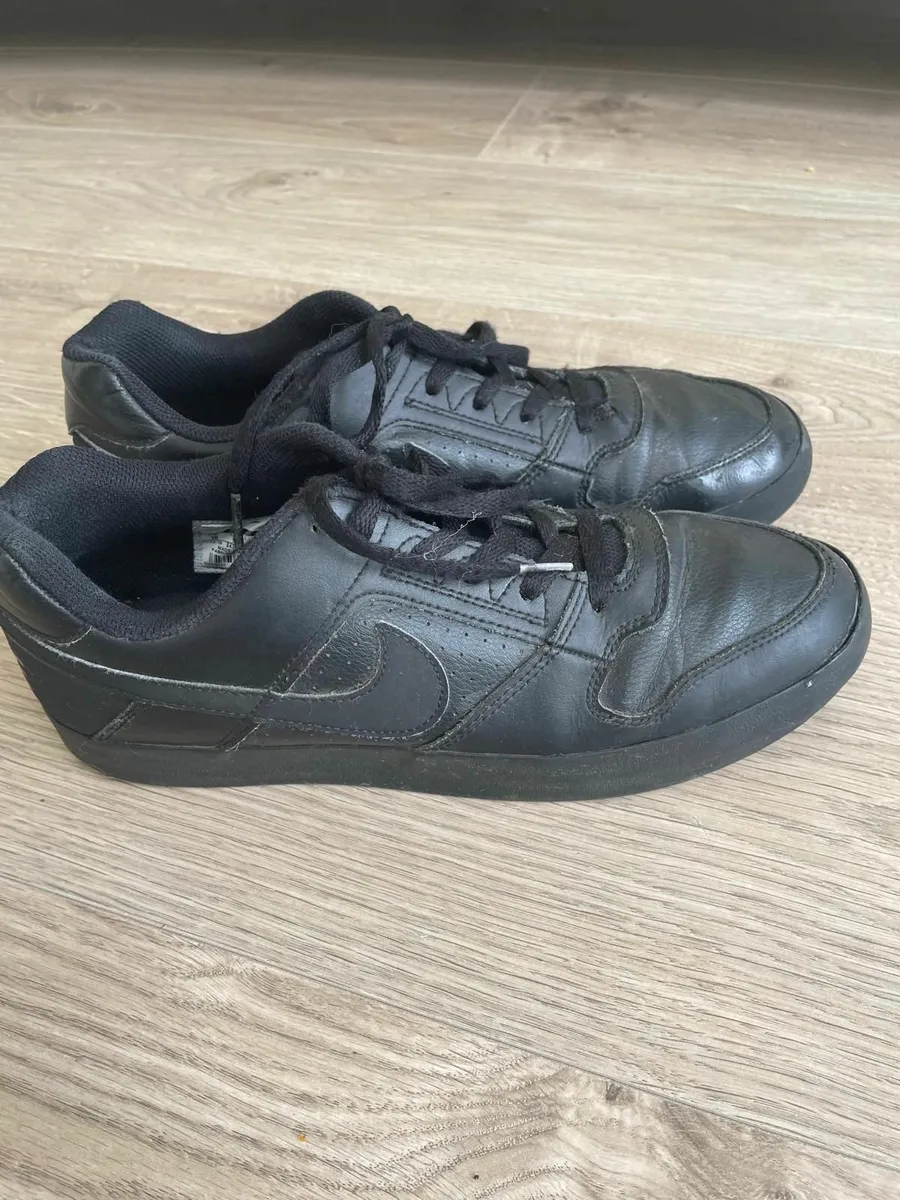 Nike SB Black Trainers - Image 3