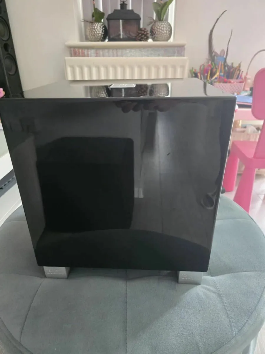 Rel T5i Subwoofer - Image 2