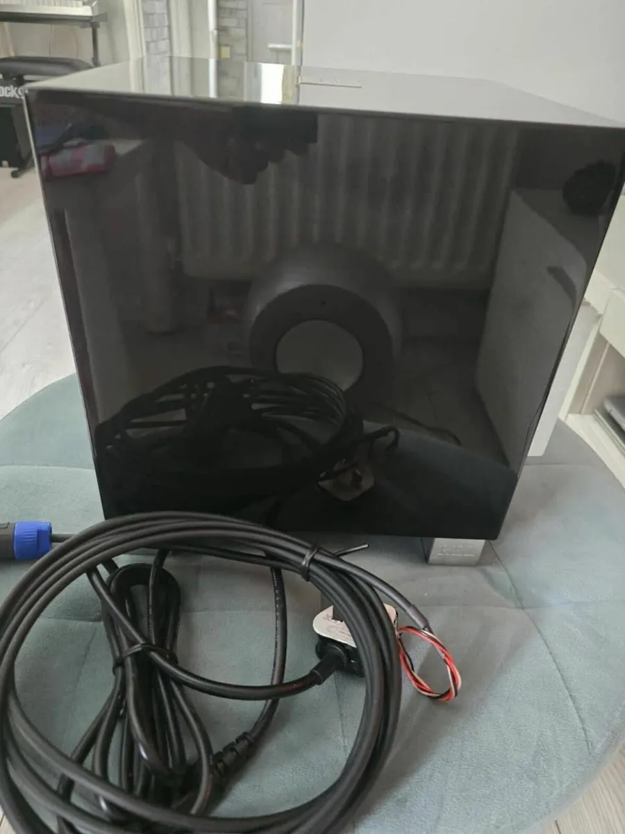 Rel T5i Subwoofer - Image 4