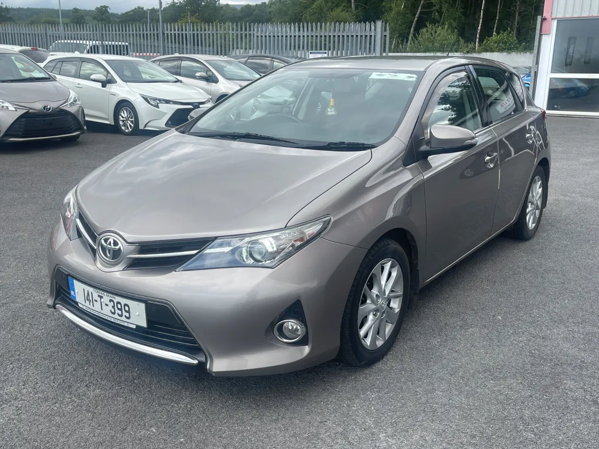 Toyota Auris 2014 - Image 3