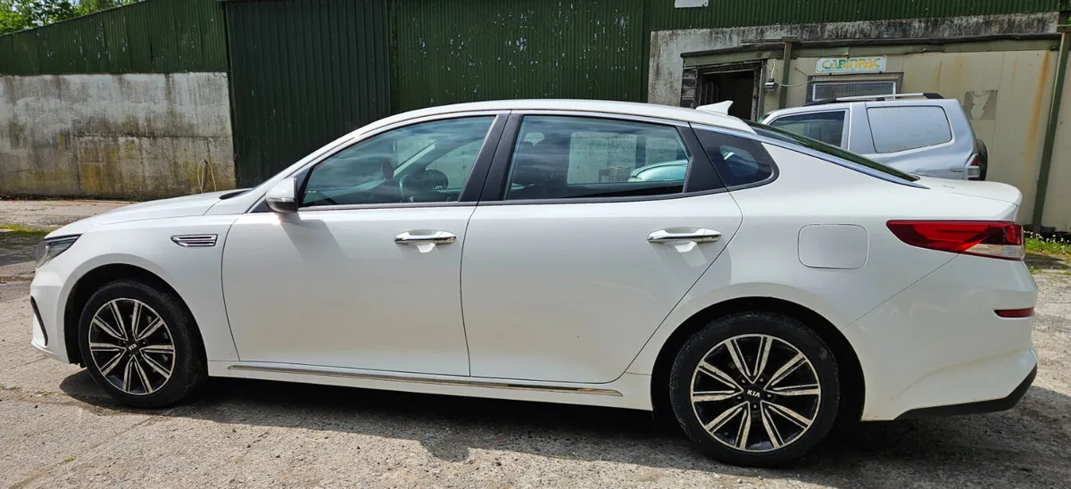 Kia Optima 2019 1.7d K2 !!No Damage !! - Image 3
