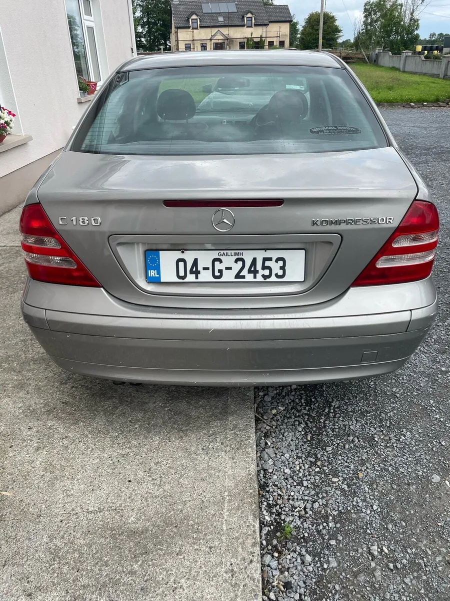 Mercedes C Class 2004 - Image 2