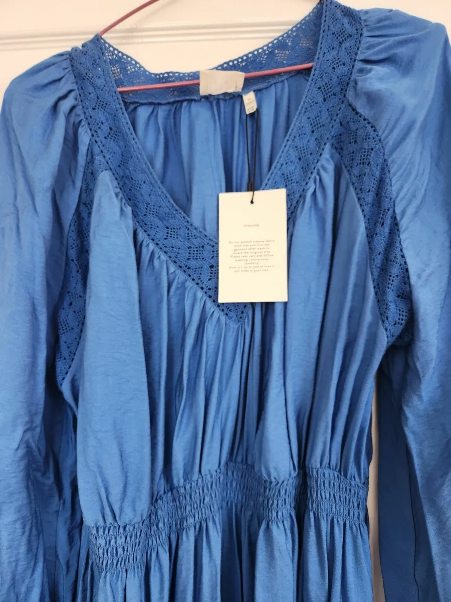 Brand new dresses - Image 4