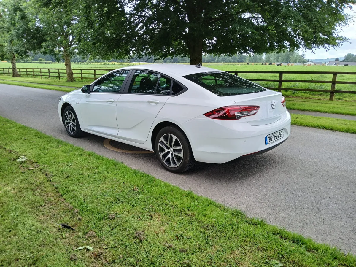 ~Opel Insignia- 2021~ - Image 4