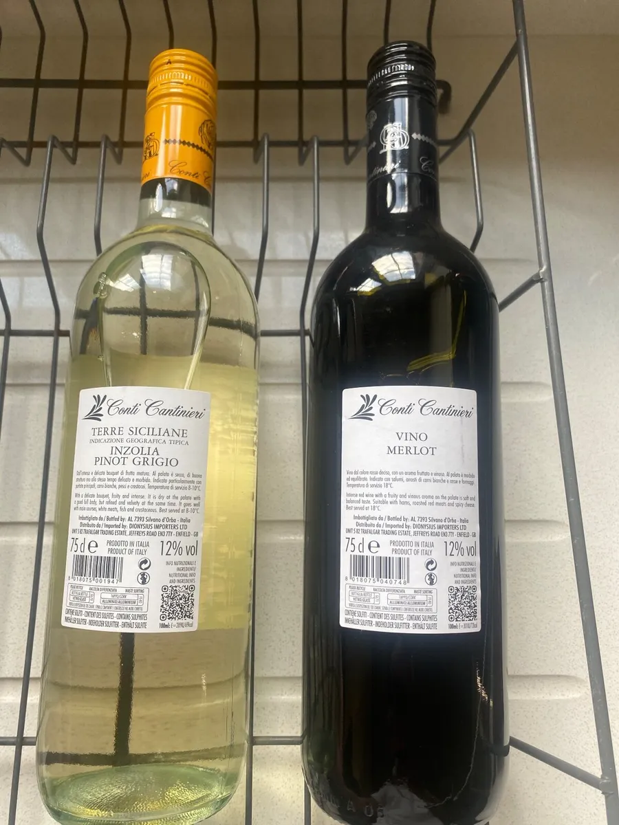 Wine bottles - Image 2
