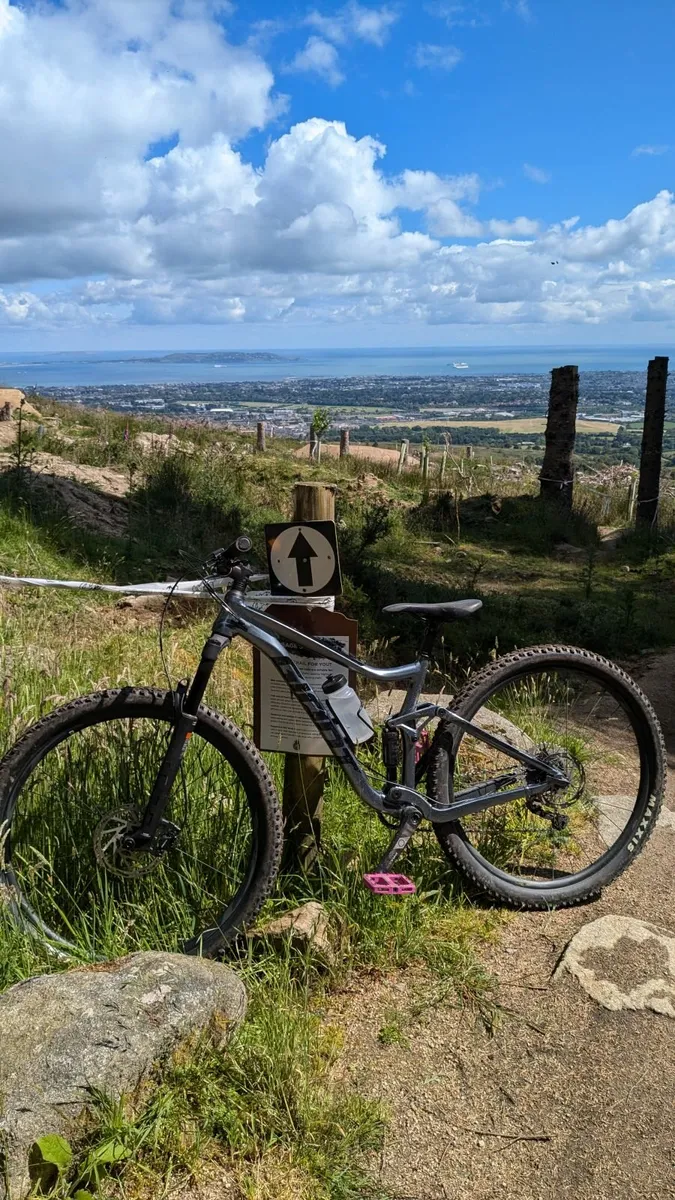 Giant Stance 29 2 - Full Suspension Mountain Bike - Image 3