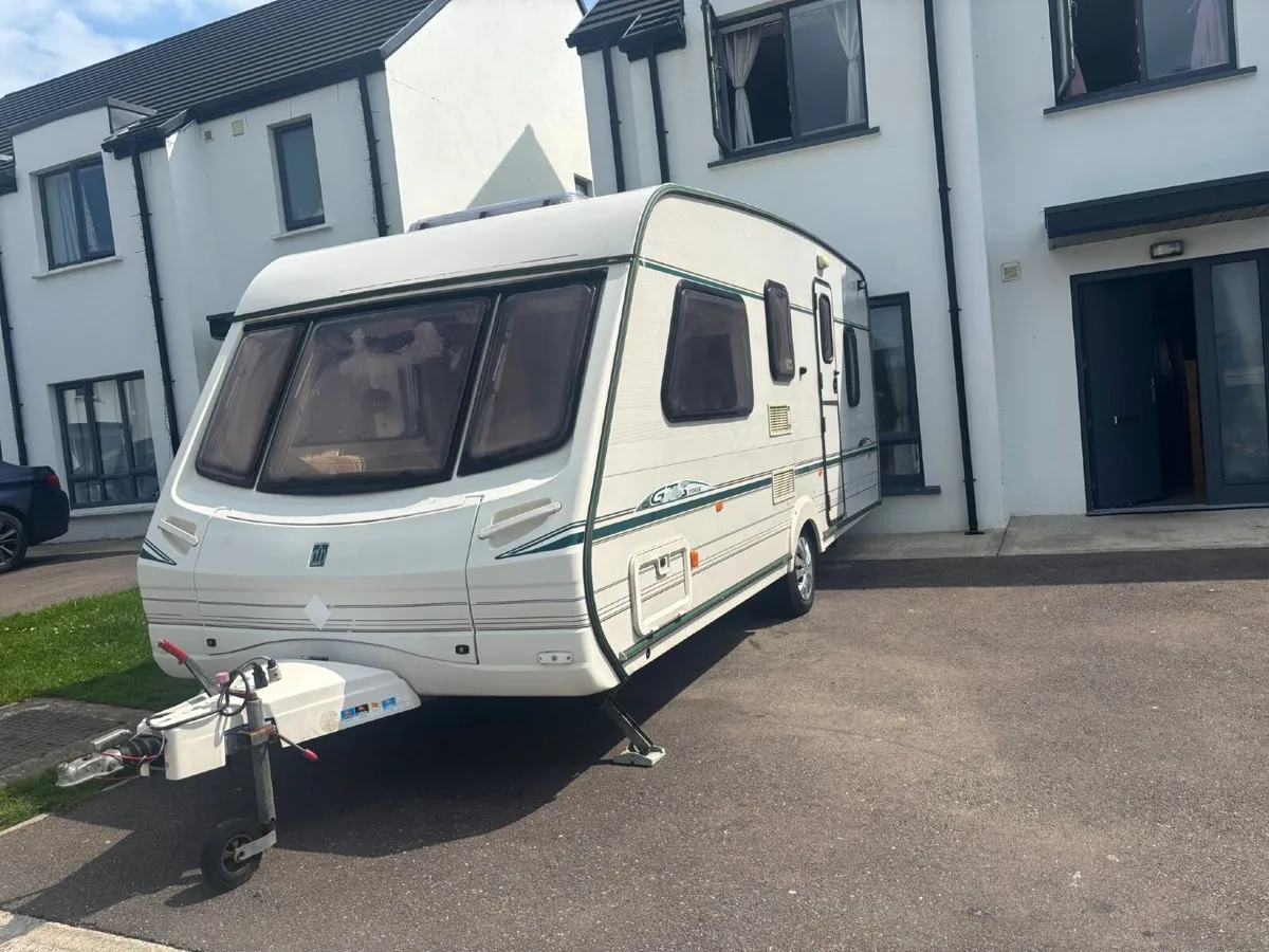 Caravan - Image 1