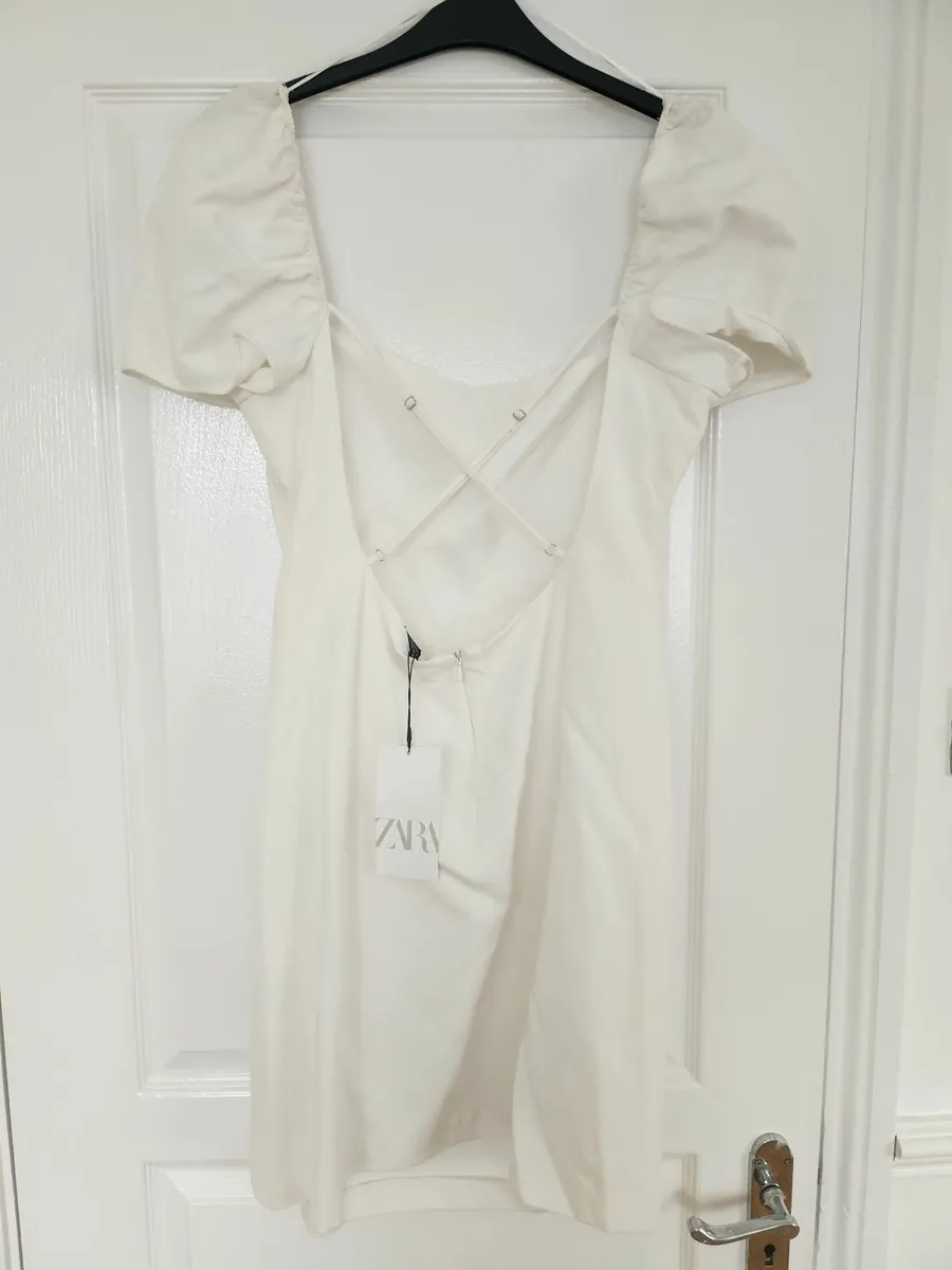 Brand new dresses - Image 1