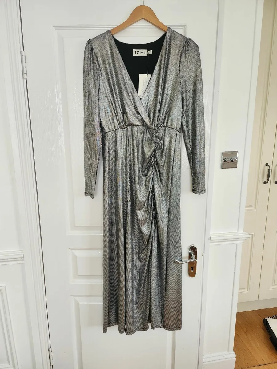 Brand new dresses - Image 3