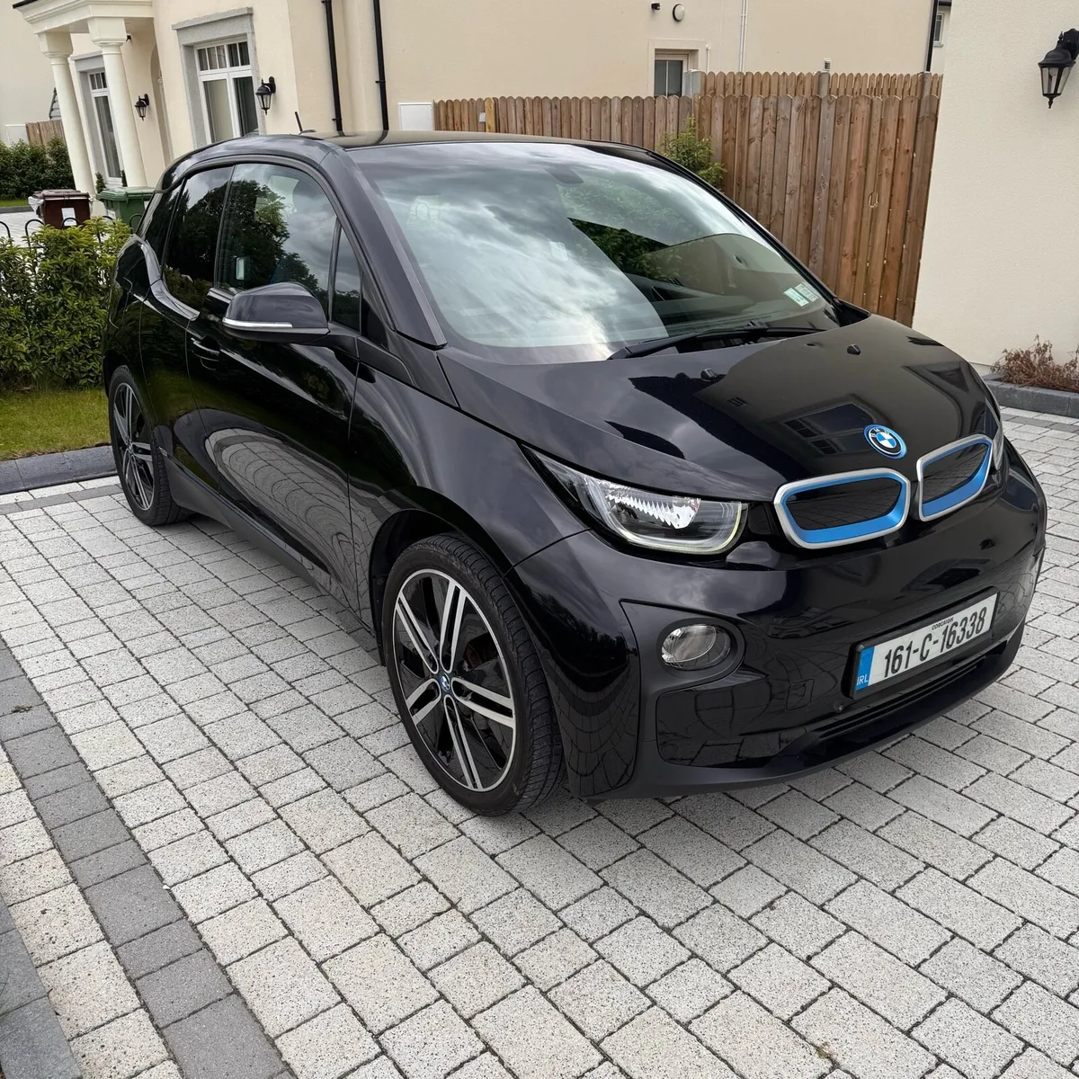 BMW i3 High Spec CarPlay Android Auto - Image 1