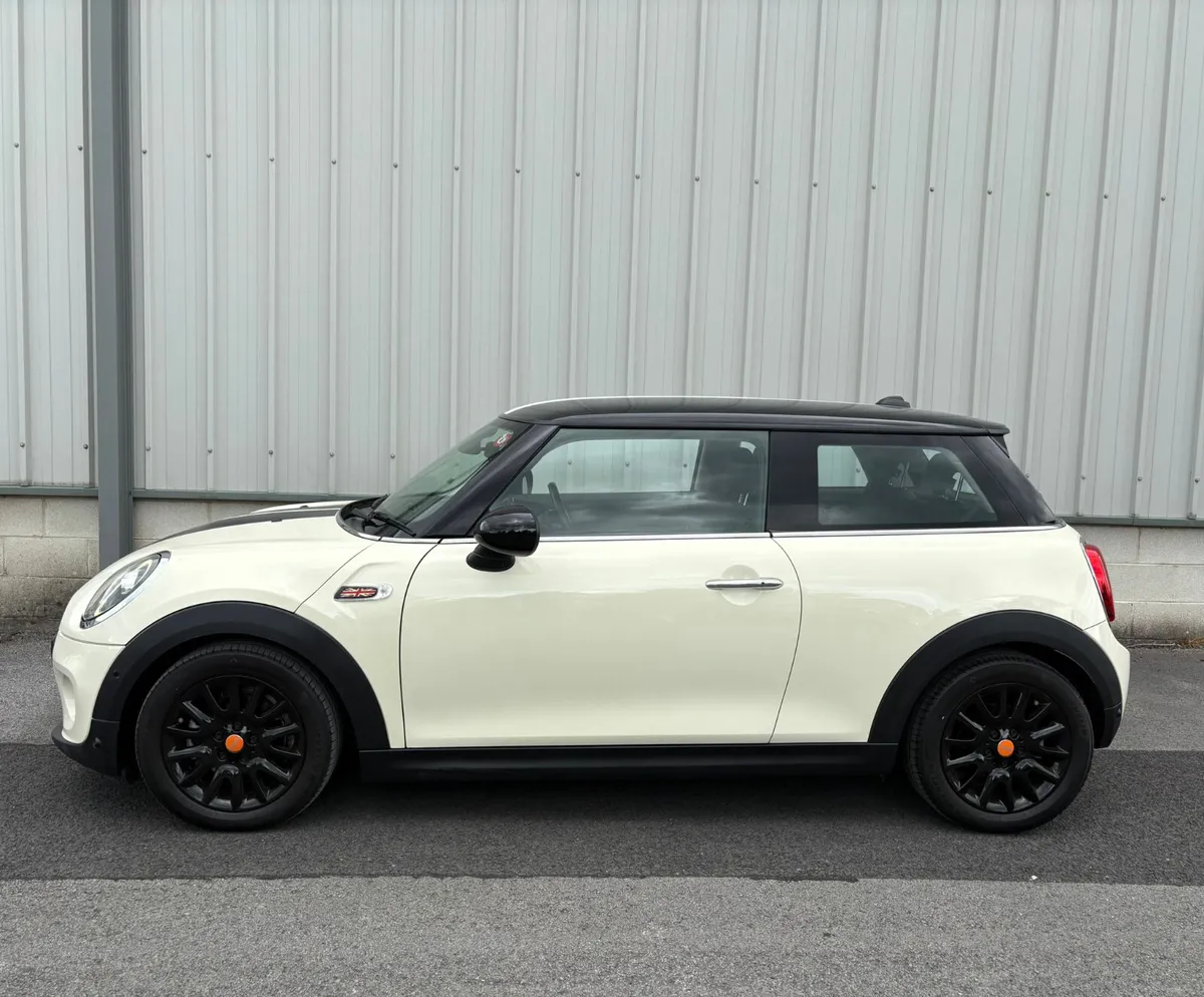 2018 Mini Cooper One - Image 4