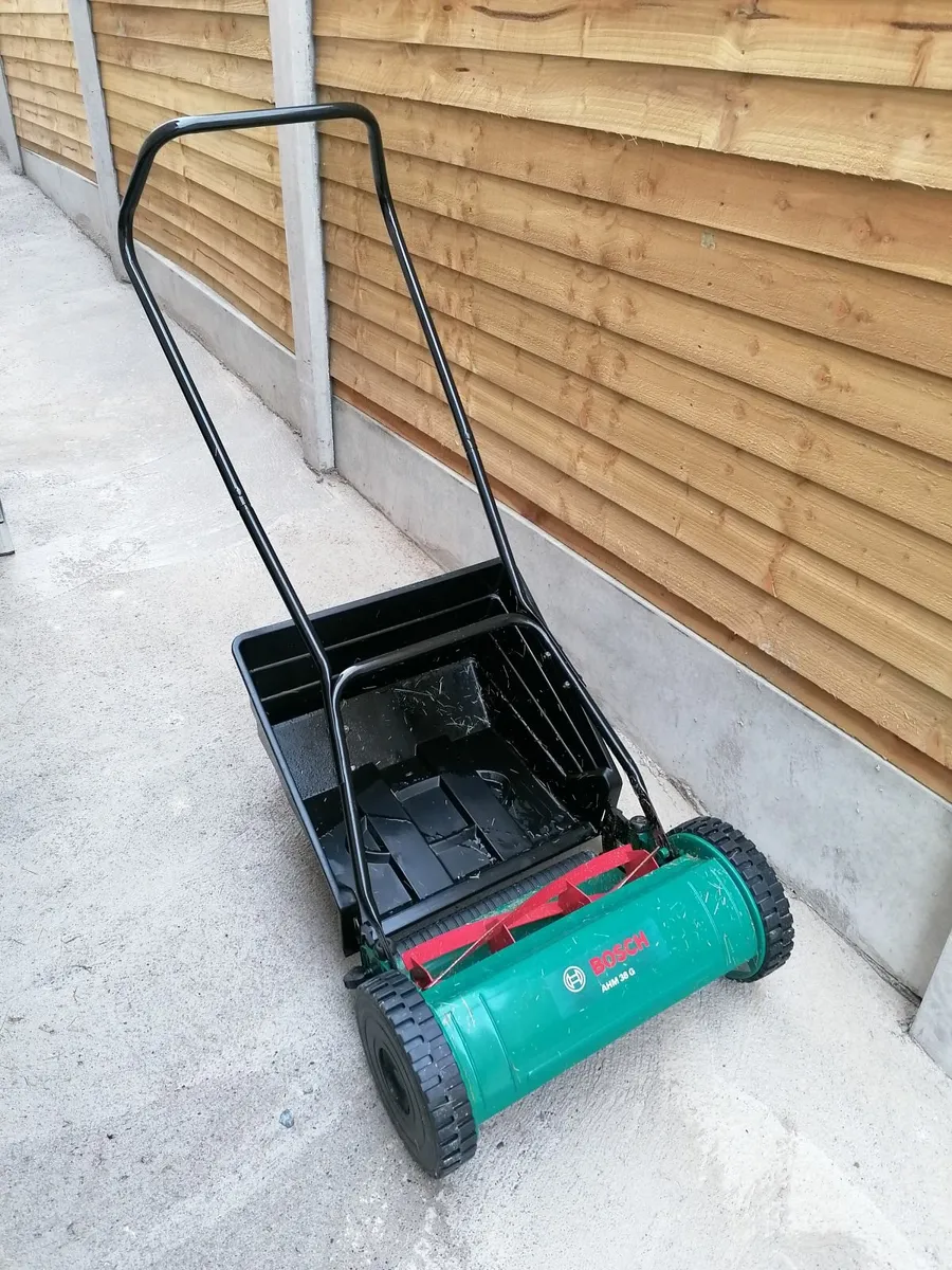 Bosch Manual Lawn Mower - Image 3