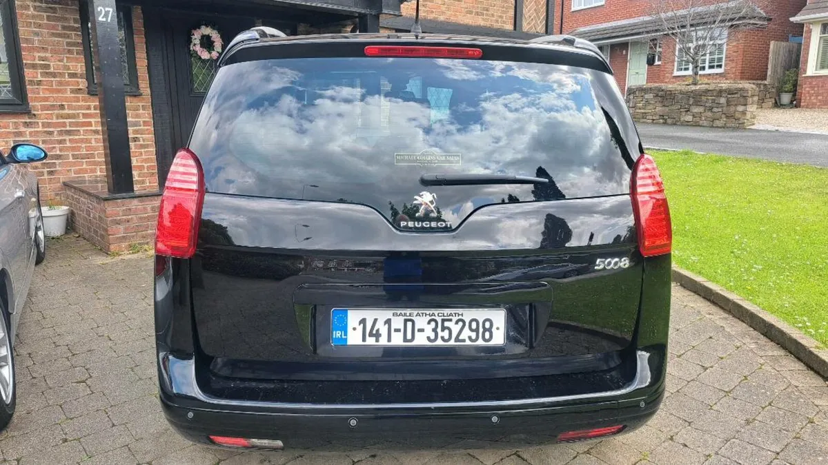 PEUGEOT 5008 1.6D 7SEATER 2014 SUPERB CONDITION - Image 2
