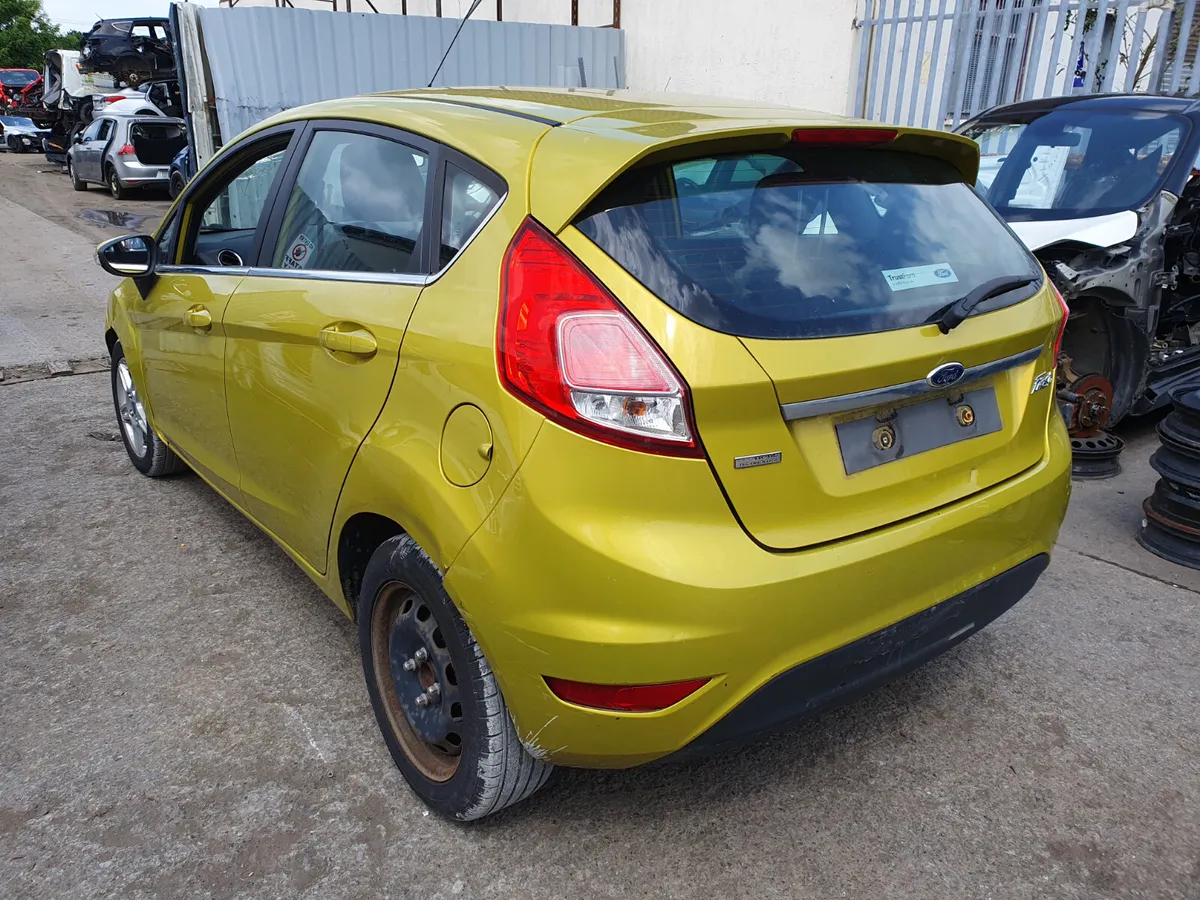 13 FORD FIESTA  1.0 P  FOR BREAKING - Image 3