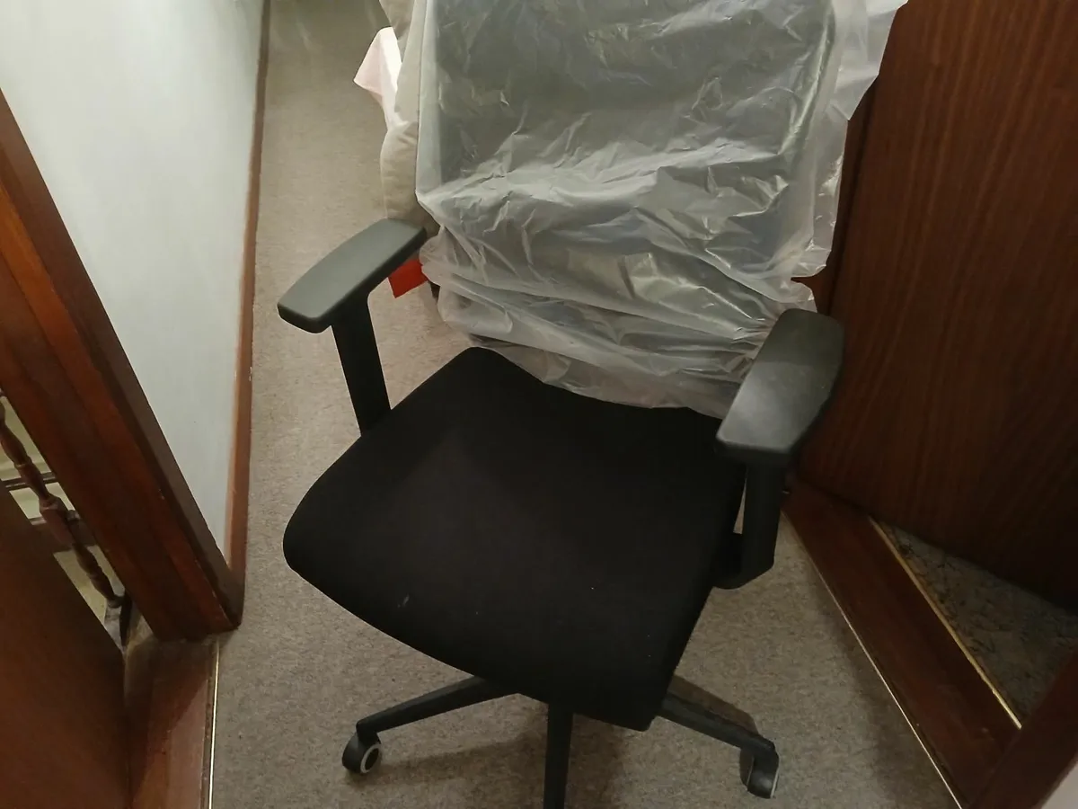 Office chair new...full comfort seating delivered - Image 4