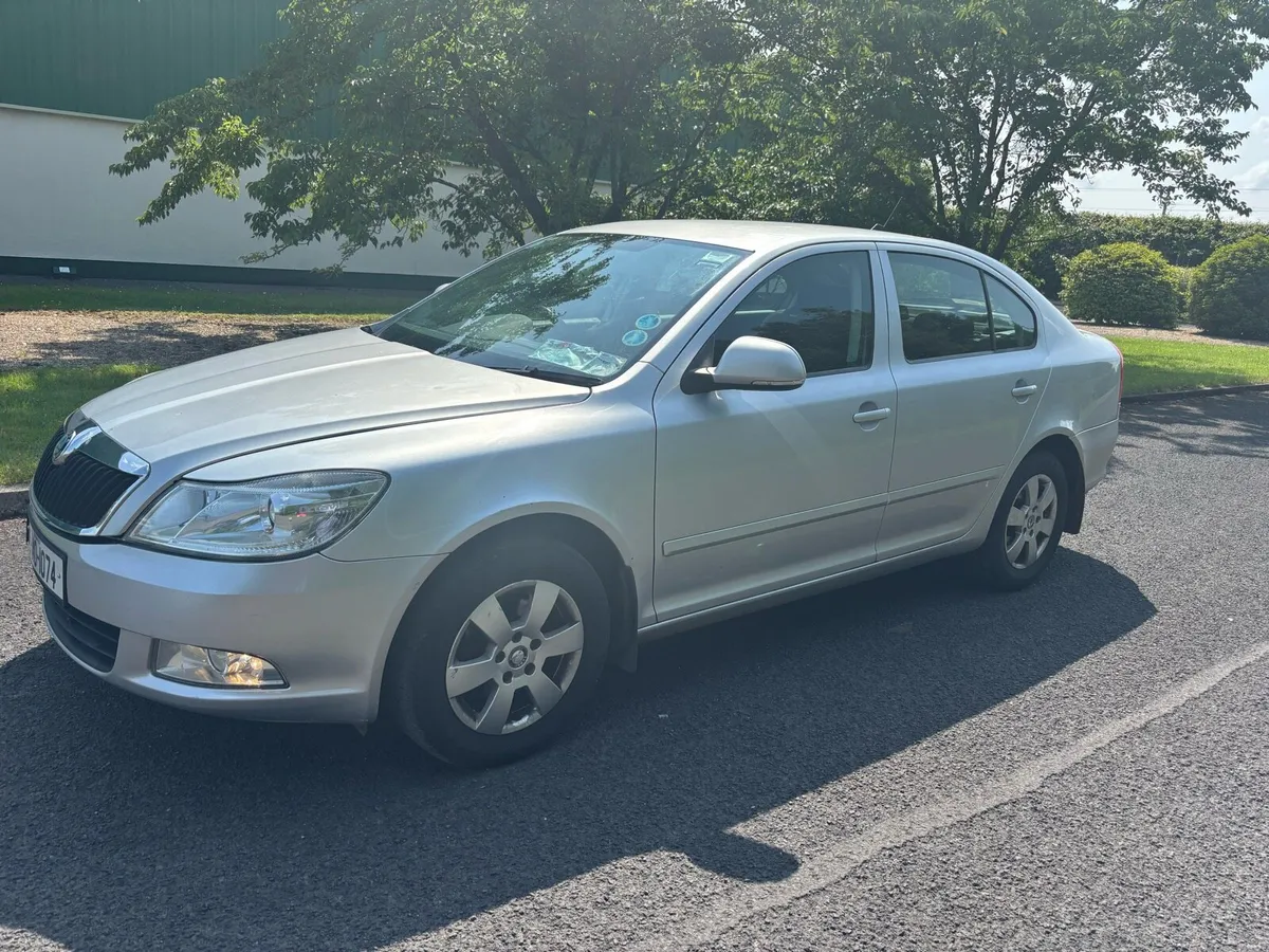 2012 Skoda Octavia elegance 1.6cr tdi - Image 2
