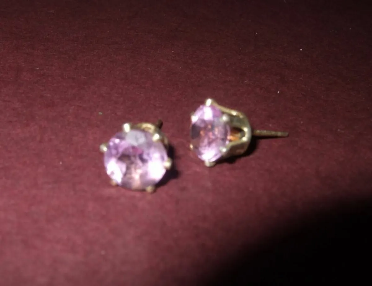 Vintage  Silver Lavender Sapphire Solitaires - Image 4
