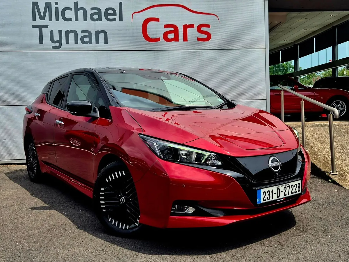 2023 Nissan Leaf SV Premium 40kwh, 17" Alloys - Image 1