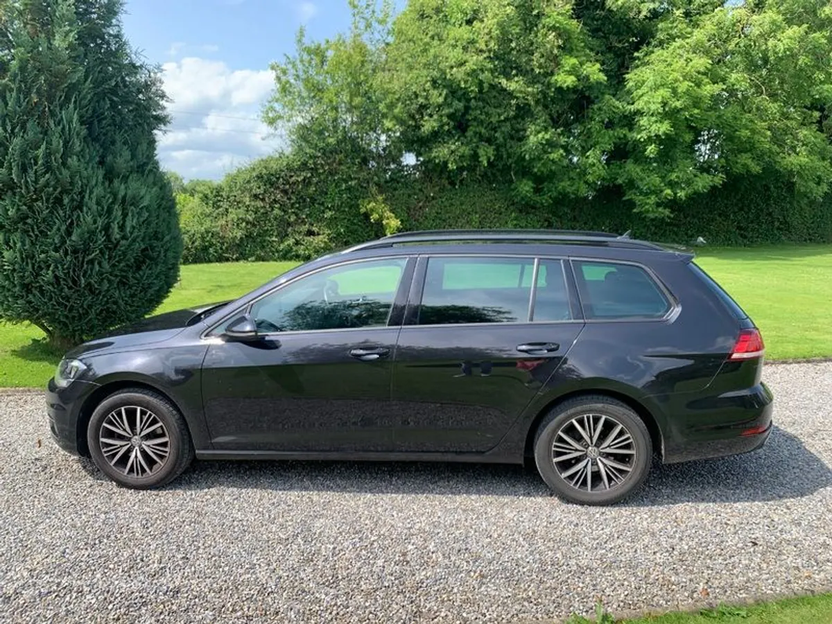 2018 Volkswagen Golf Estate 1.6 TDI SE - Image 2