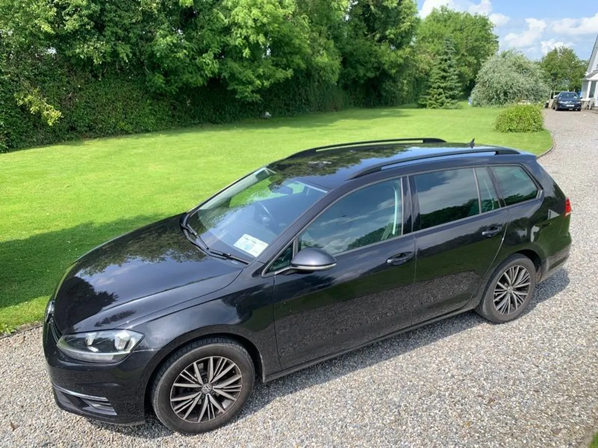 2018 Volkswagen Golf Estate 1.6 TDI SE - Image 3