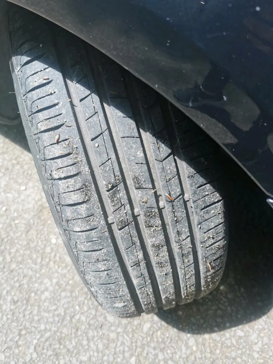 2009 Ford focus - Image 3