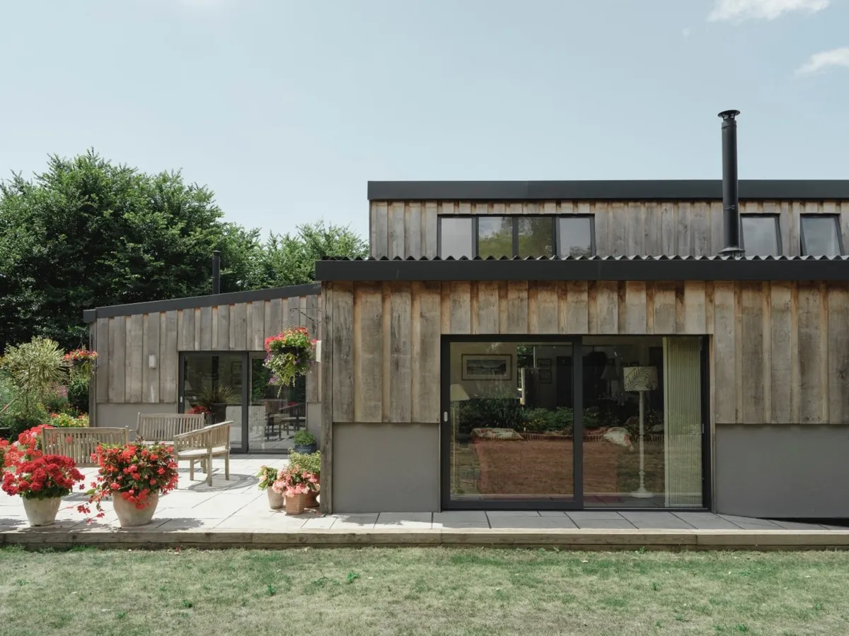 Bifold patio doors - Image 3