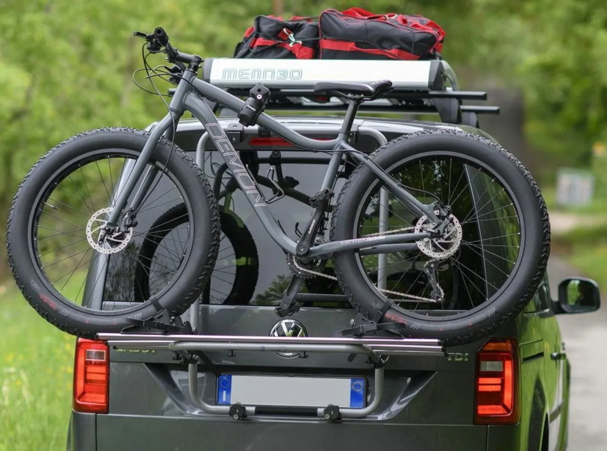 Menabo Bicycle and Holiday Roof Boxes. - Image 4