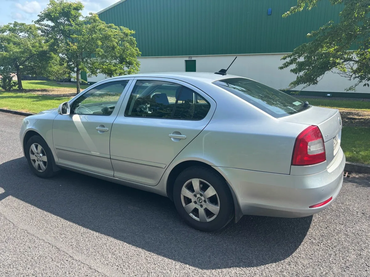 2012 Skoda Octavia elegance 1.6cr tdi - Image 3