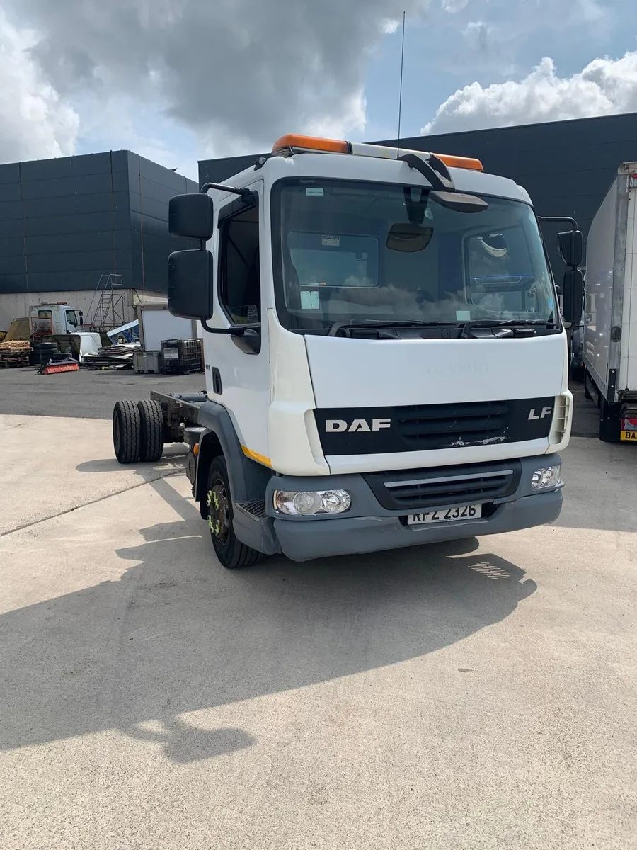 12 TON DECEMBER 2013 DAF LF 45 180 EURO 5 - Image 1