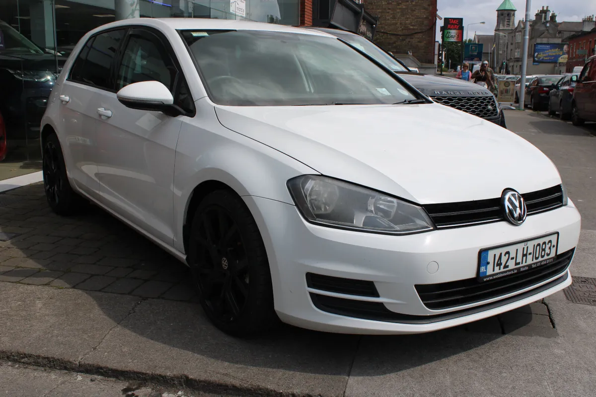 Volkswagen Golf 2014 1,6 TDI S **FULL HISTORY** - Image 1