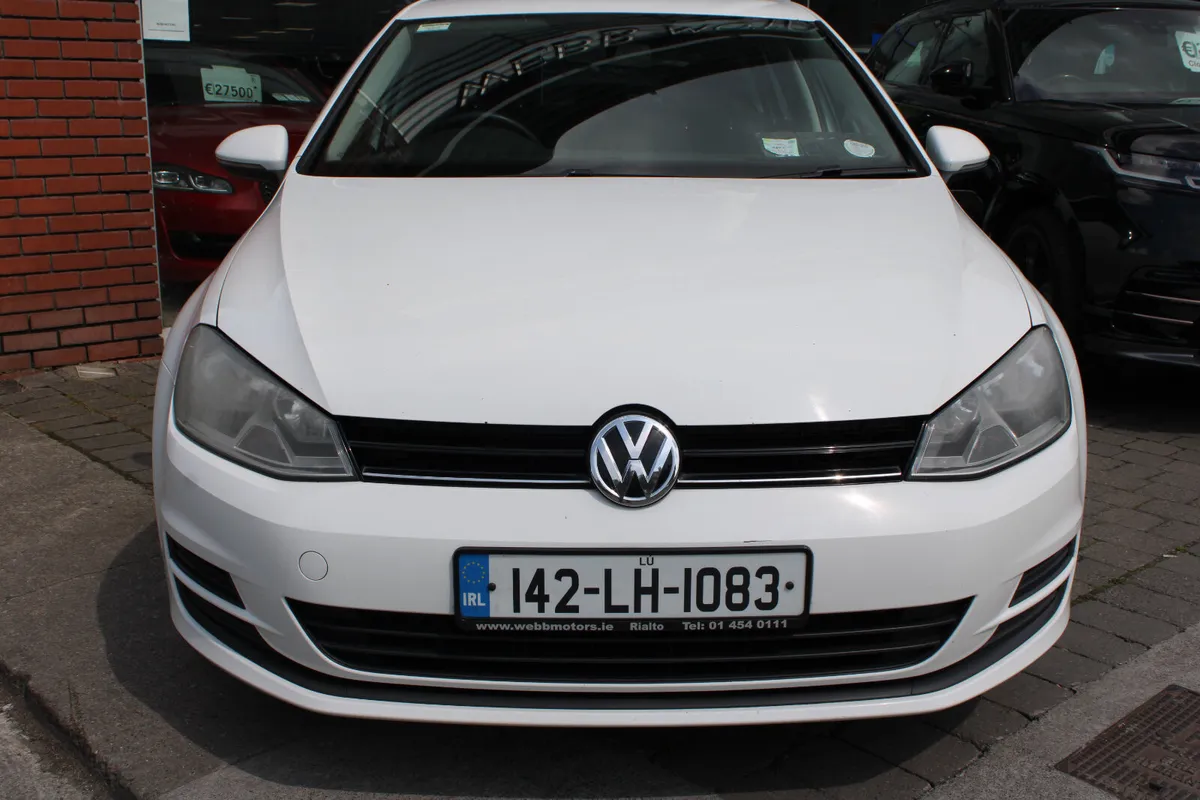 Volkswagen Golf 2014 1,6 TDI S **FULL HISTORY** - Image 2