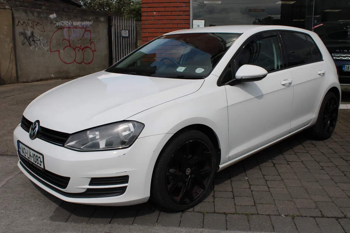 Volkswagen Golf 2014 1,6 TDI S **FULL HISTORY** - Image 3