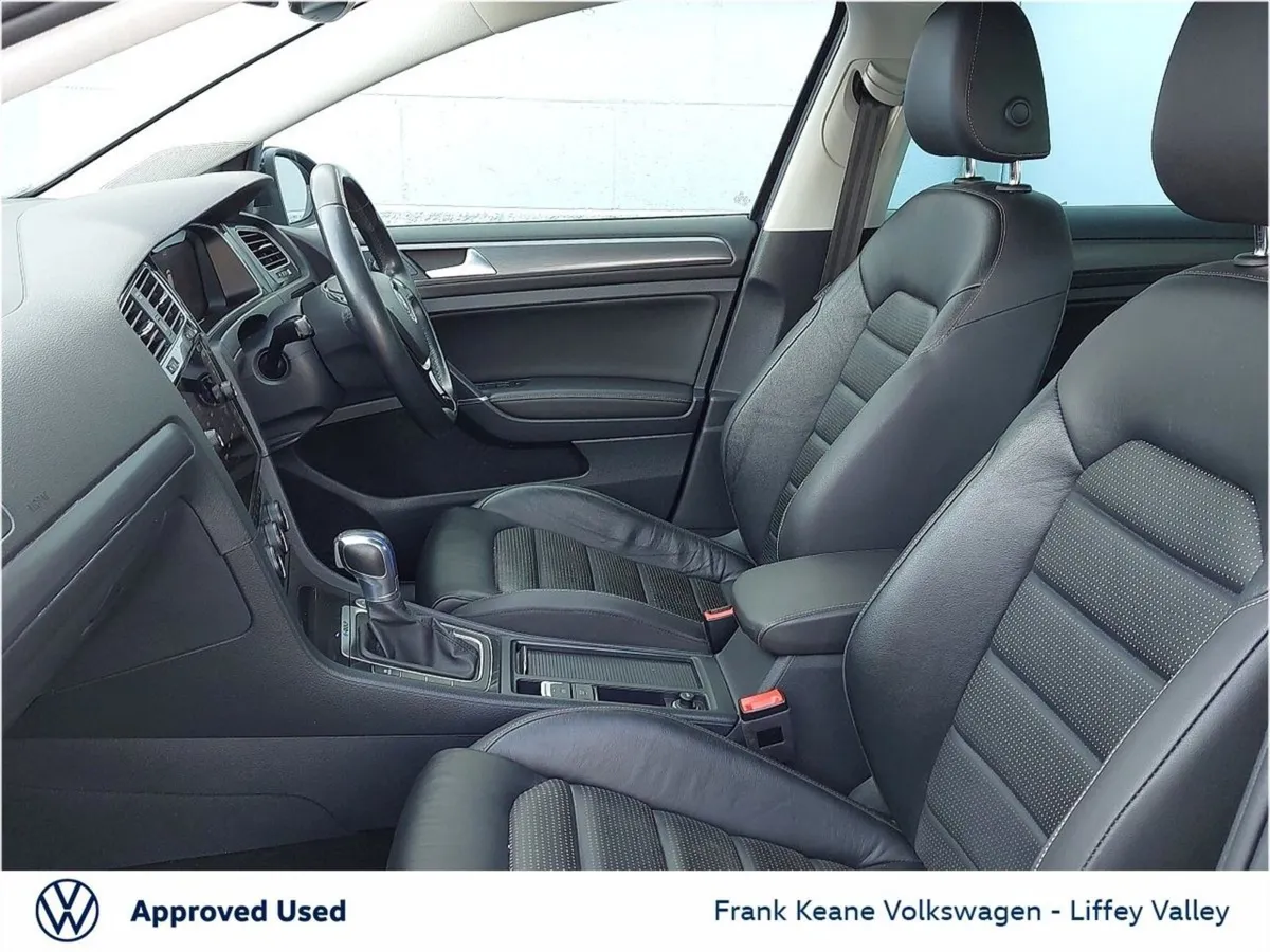 Volkswagen e-Golf Executive 136BHP 5DR Auto  now - Image 4