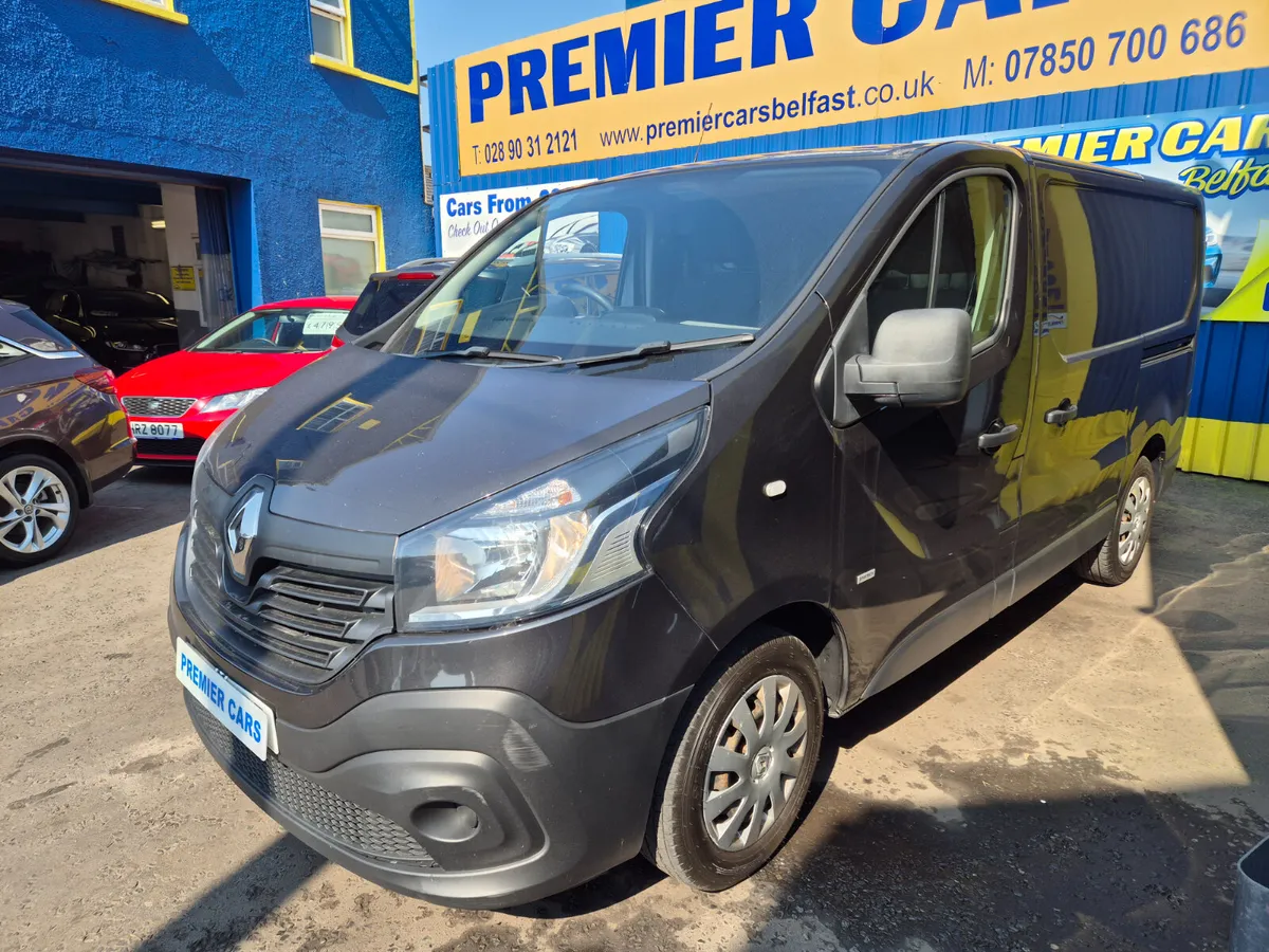 Renault Trafic 2017 - Image 2