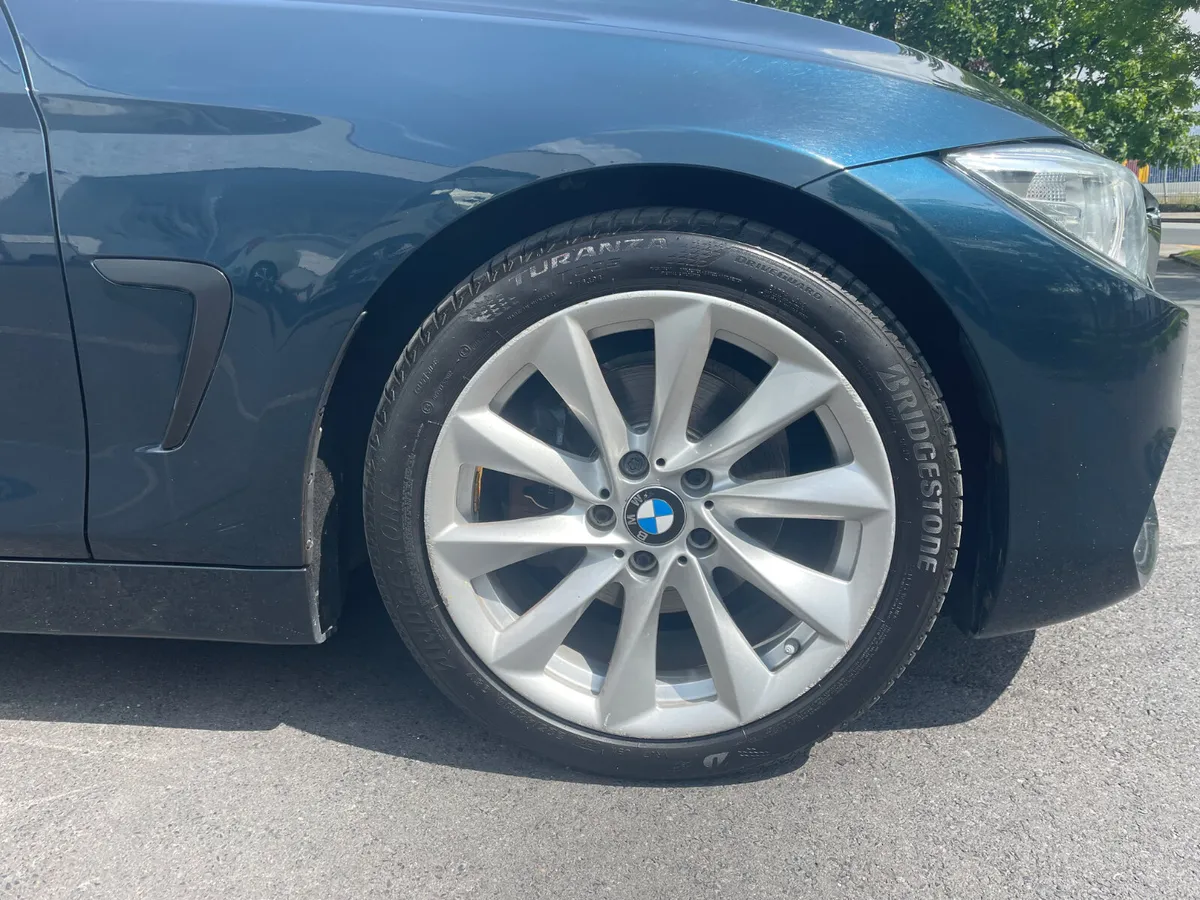 420D - AUTO - SAT NAV - HEATED LEATHER - 200TAX - - Image 2