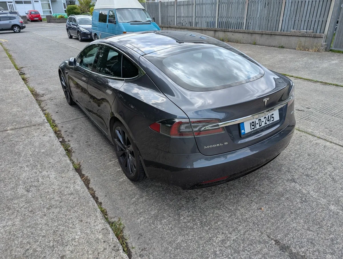 Tesla Model S 75D - 2019 - Image 3