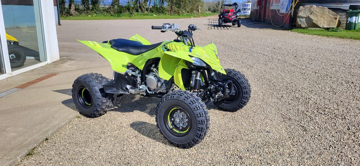 NEW 2025 YAMAHA YFZ450R SPECIAL EDITION - Image 2
