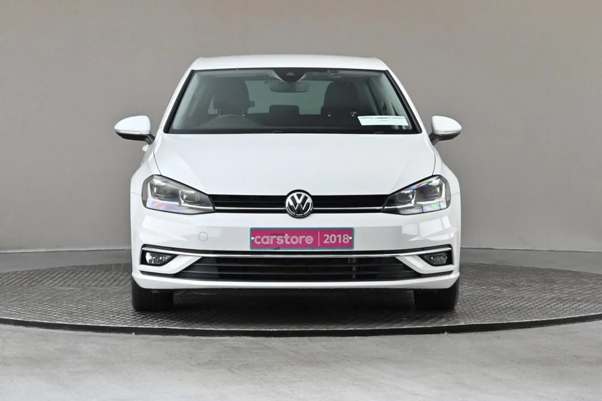 Volkswagen Golf 1.2 TSI DSG Mk7.5 Comfortline  re - Image 2