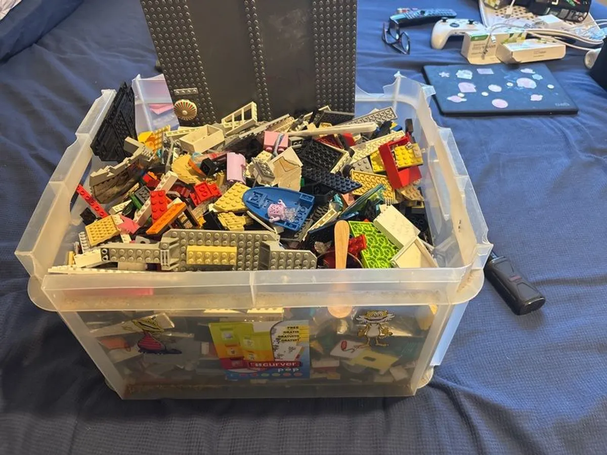 lego - Image 1