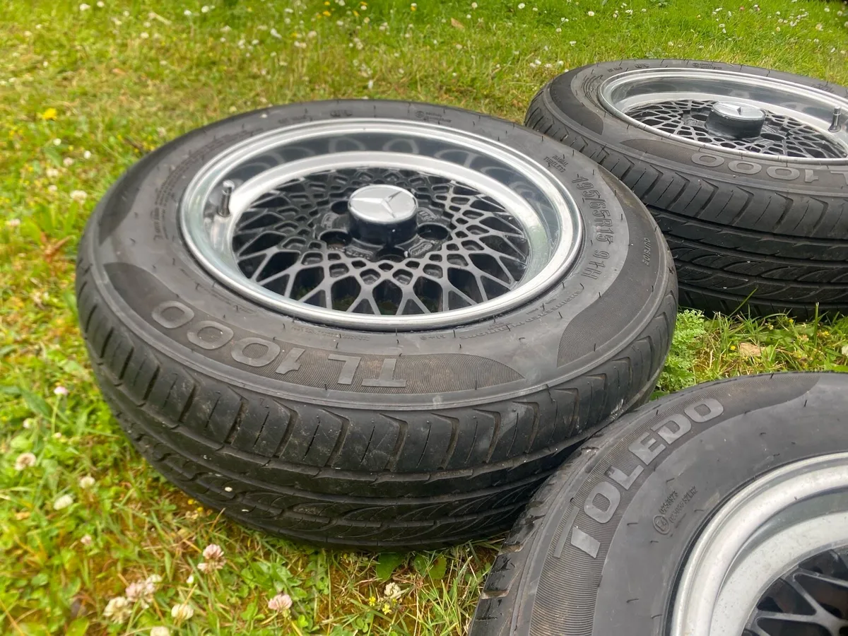 Mercedes 114 123 124 ECT. - Image 2