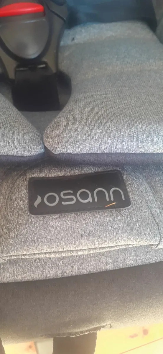 Baby car seat - Image 1
