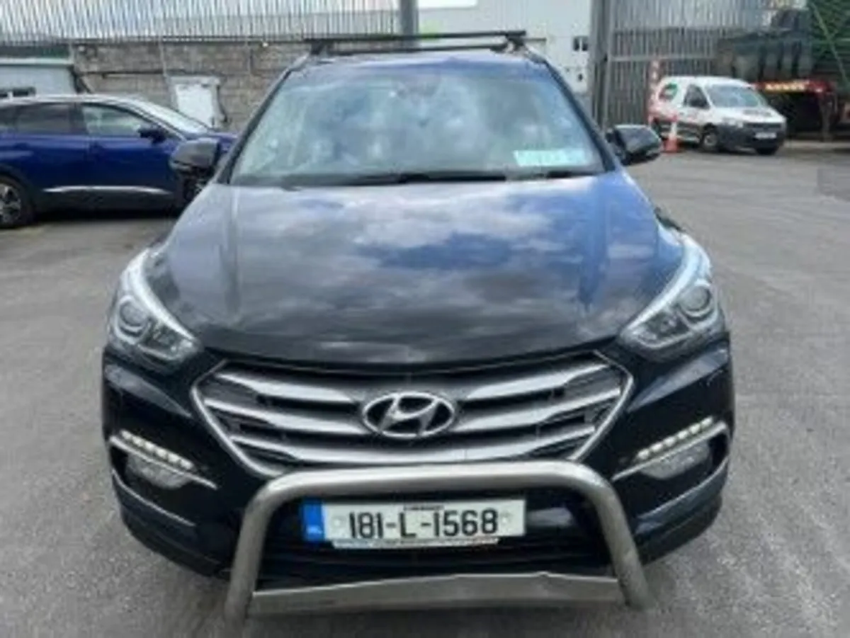 Hyundai Santa Fe 2018 - Image 1