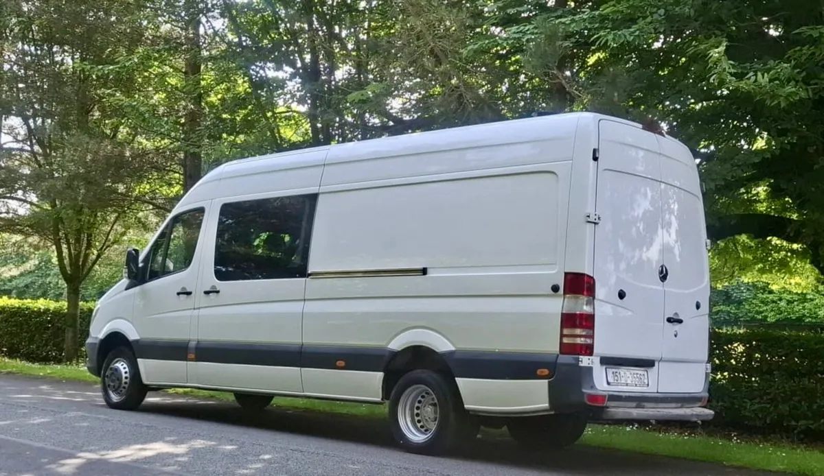 Mercedes Sprinter Crew cab  2015 DOE6/26 - Image 2